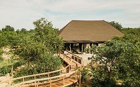 Maroelani Lodge- Greater Kruger Private Reserve